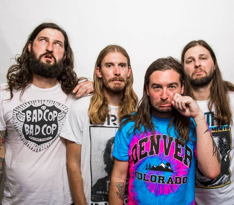 The Bennies consist of Anty on vocals and Korg, Jules on guitar, Bowie on drums and Craig on bass. The sound like The Clash, Sublime, Rancid or Black Sabbath and influences are parties, pingaz and ska music.  