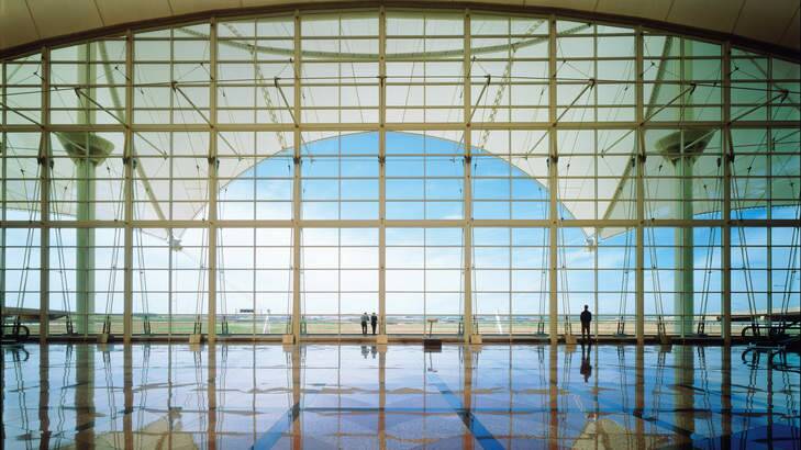 South curtain wall of Denver airport. Photo: Fentress Architects