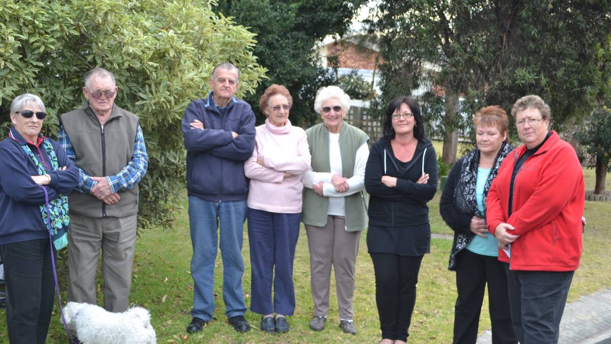 CONCERNED:  Fran Male, Ron Drake, Jo Metcalf, Shirley Drake, Cindy Johnstone, Glennys Grant and Charmaine Fripp do not want cars accessing St Peters Anglican College through Caitlin Crescent 