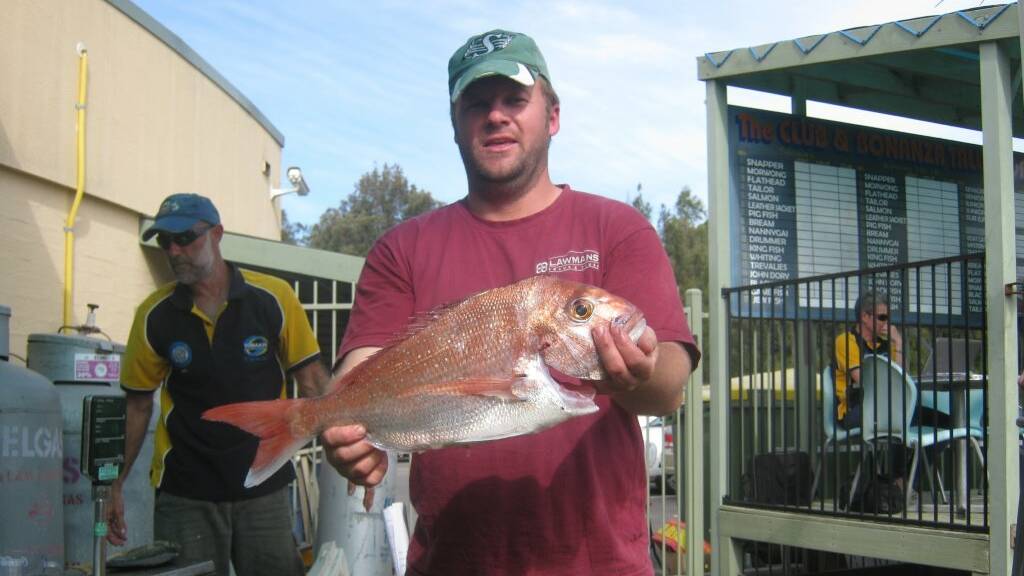 Adam Martin with a prize-winning snapper at last year’s tournament. 