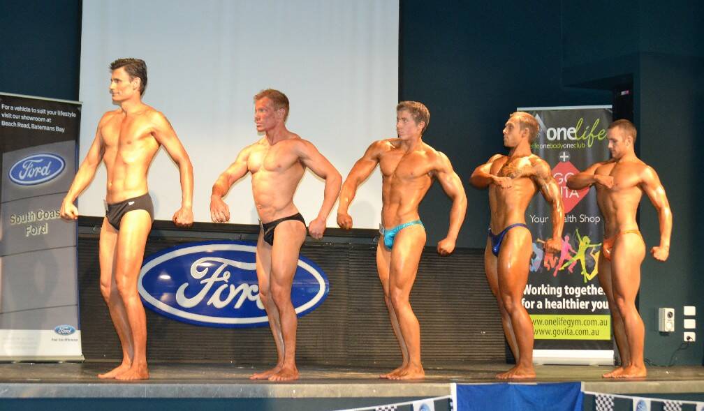 40+ division (far left) and Under 21s bodybuilding. Far right Coen Good and Ben Goodwin. 