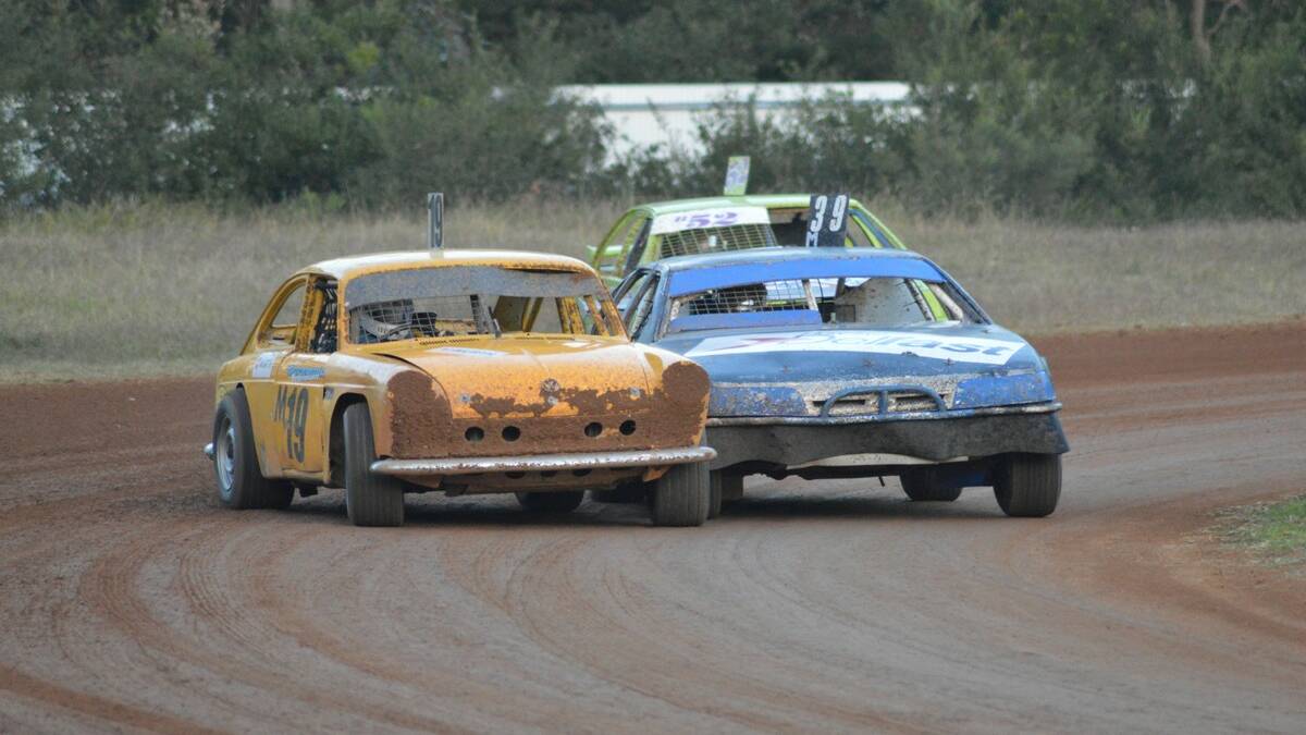 Moruya Speedway's season opening meeting was postponed due to a lack of entries. 
