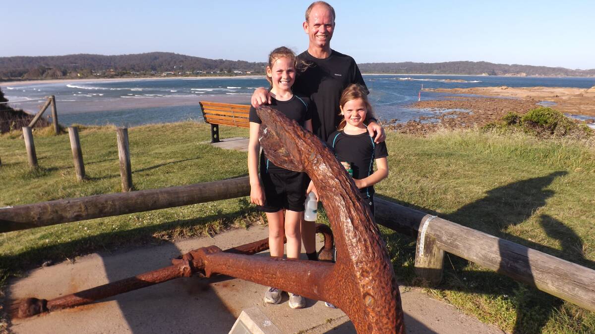 FAMILY AFFAIR: Abbey, Patrick and Chloe Dunn started in Broulee Runners’ Wednesday outing.