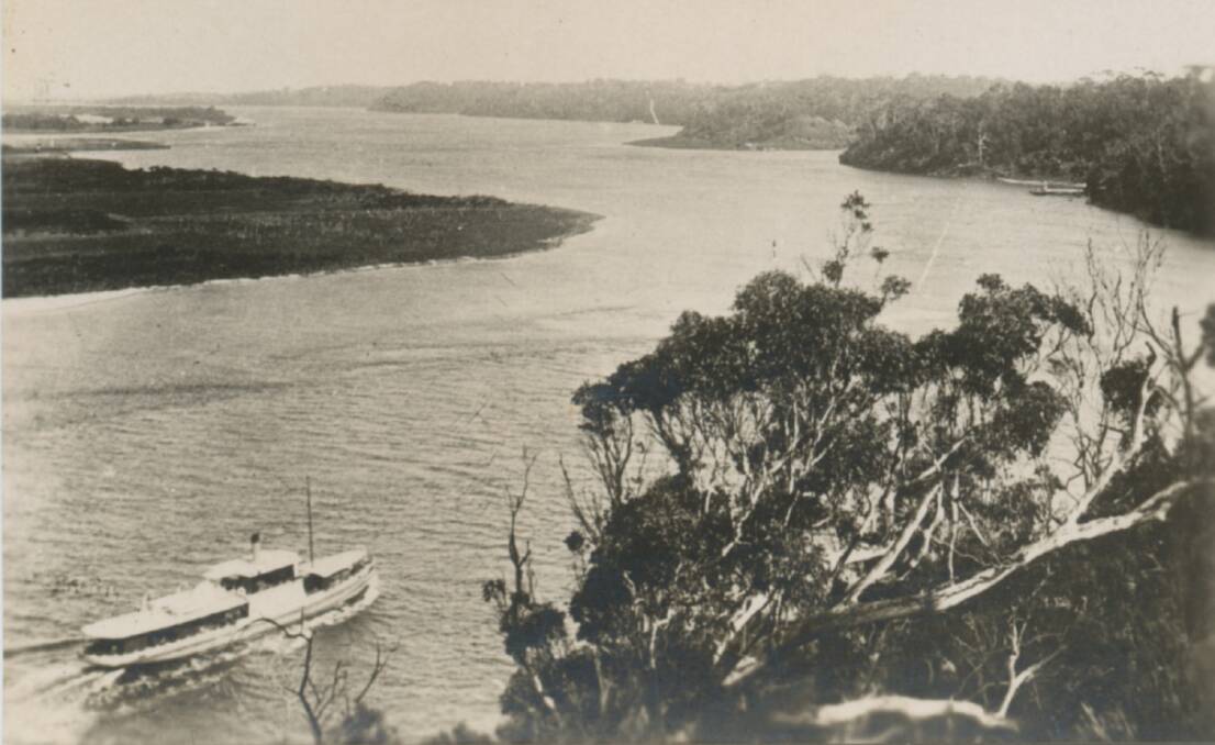Lakes Entrance from Kalimna. 