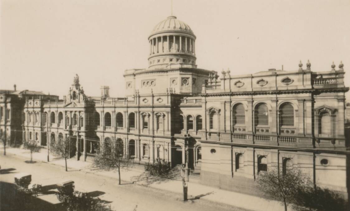 The Melbourne Law Courts. 