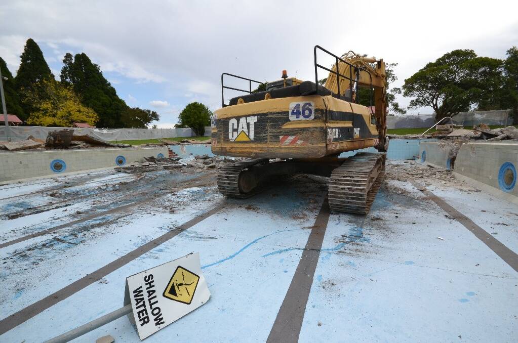 NOWRA: Nowra Pool will never be the same again as demolition gets underway. A new $8million pool will replace the old one. 
