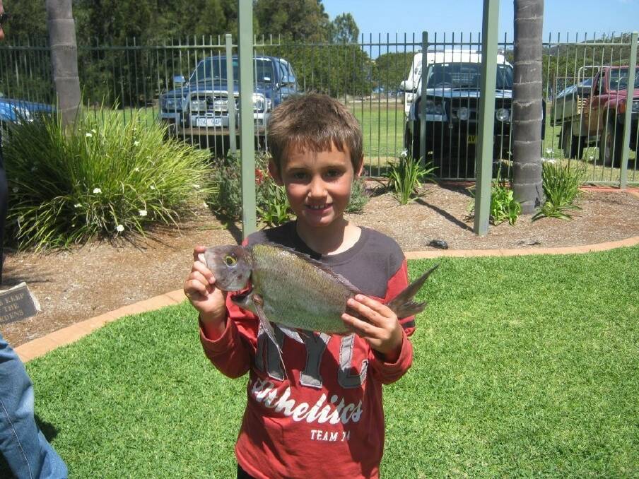 YOUNG GUN: Scott Rigby with his prize winning morwong.