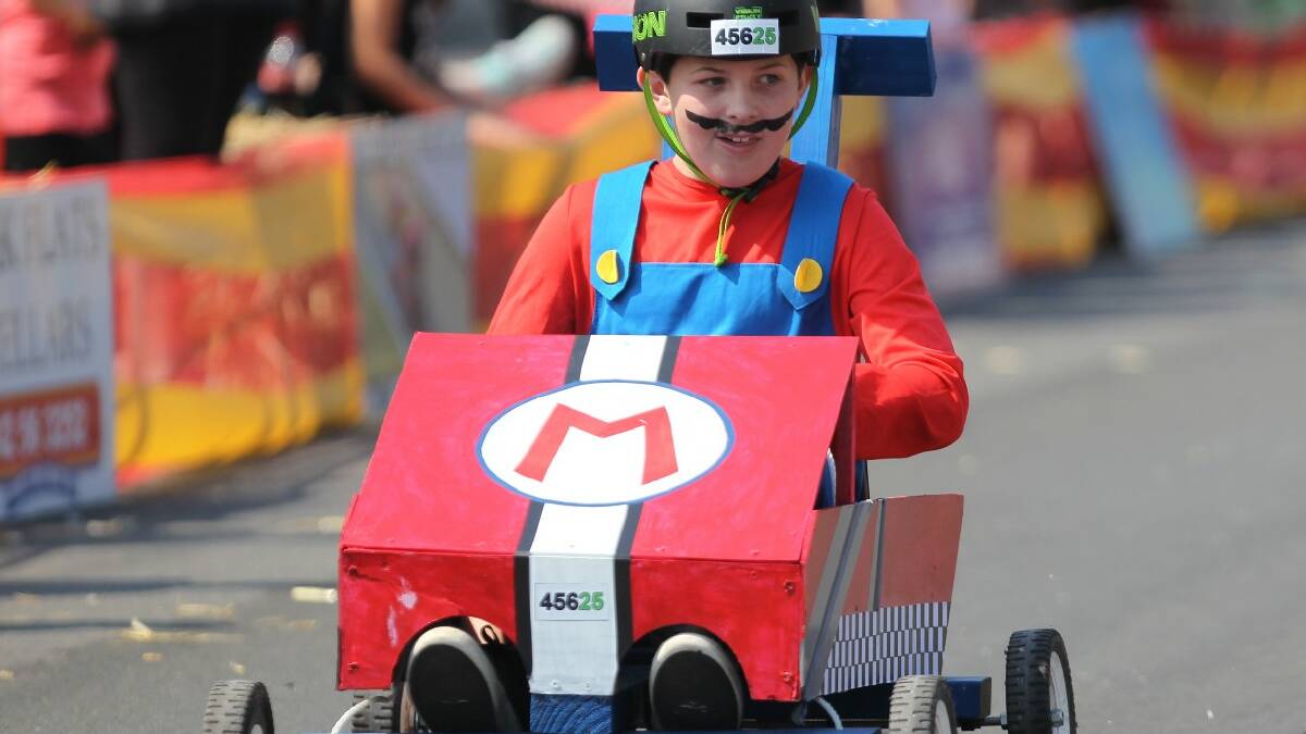  OAK FLATS: 'Super Mario' made a special appearance at Sunday's Oak Flats Billy Cart Derby.