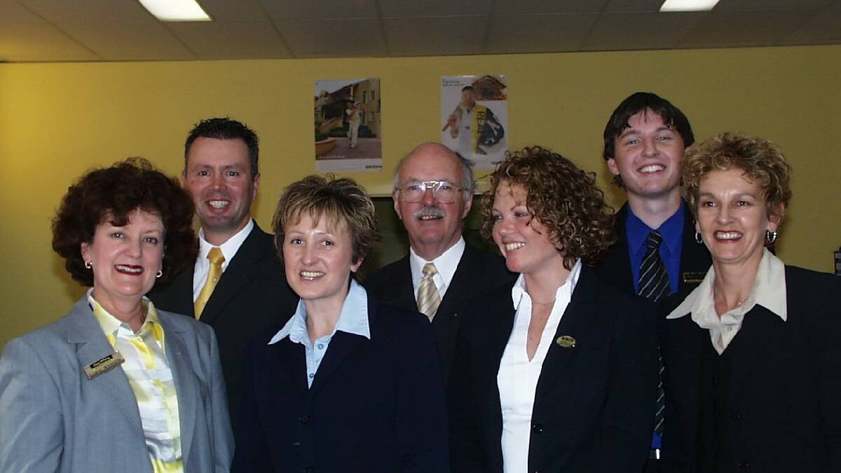 Photographs from the Batemans Bay Business Awards in 2003.
