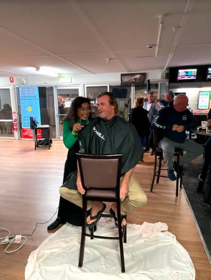 Bowls club member Ian Smith is now sporting a mullet after raising $5000 for mental health. Photo: Shelley Payten 