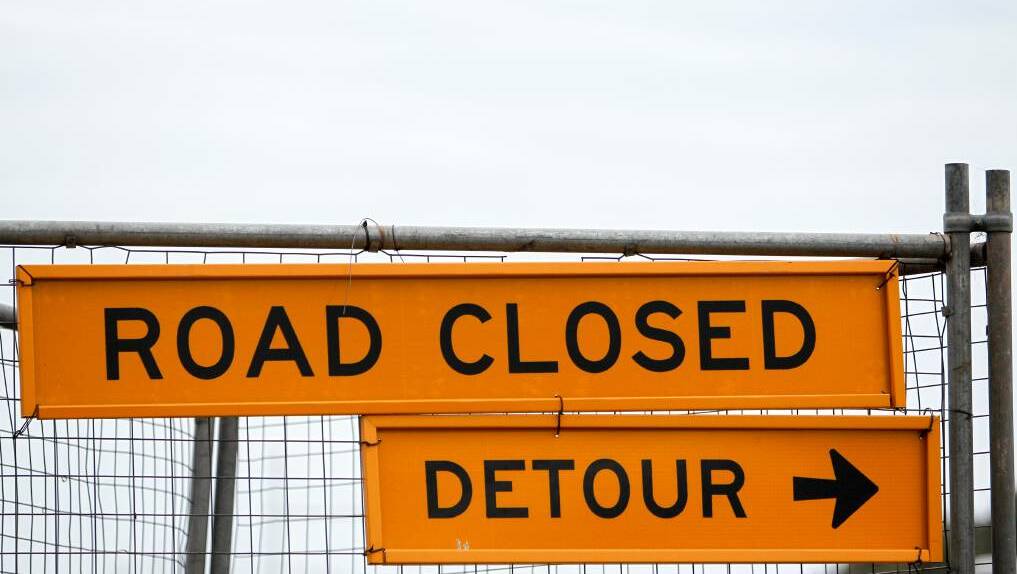 Drivers will have to detour via Braidwood Road or the Brown Mountain during the closure.