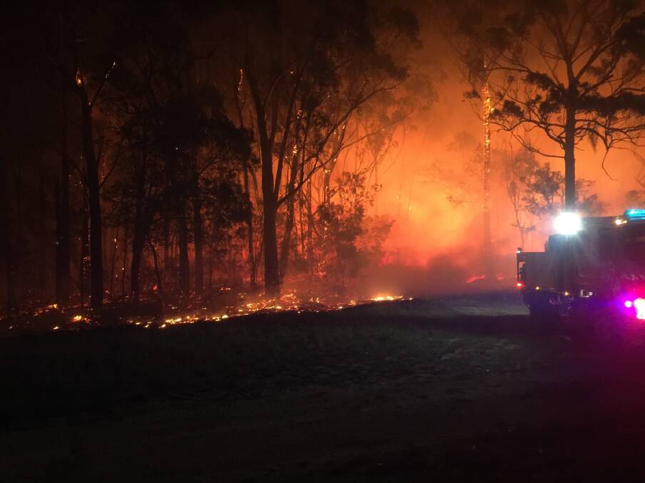 Malua Bay Category 7 tanker at the Currowan fire December 2019. Photo supplied. 