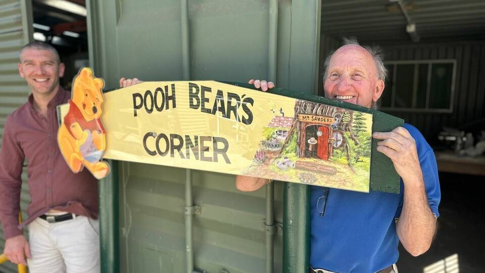 Eurobodalla Shire Mayor Mathew Hatcher with the new sign at the Narooma Men's Shed with member David Trickett. Picture: Eurobodalla Shire Council 