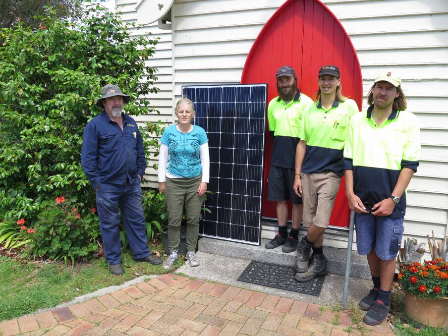 GREEN LIGHT TO RED DOOR SOLAR: Solar panels have been installed at Moruya's Red Door Cafe thanks to SHASA. The group supports solar subsidies.