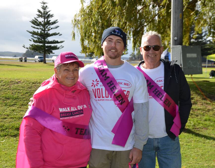 TEAM HELEN: A keen band of supporters from family and Elders Real Estate turned out to back organiser Helen McFarlane at the 2018 Mother's Day Classic.