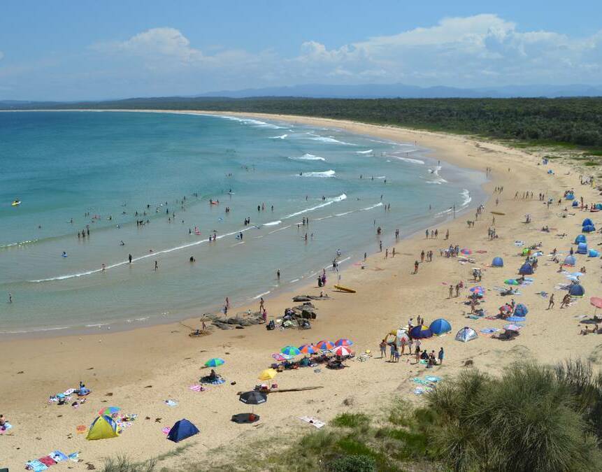Pic of the week: The ever popular South Broulee Beach.