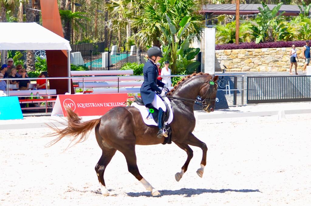 Alexis Hellyer continued her winning form to take out the Grand Prix Special on Bluefields Floreno.