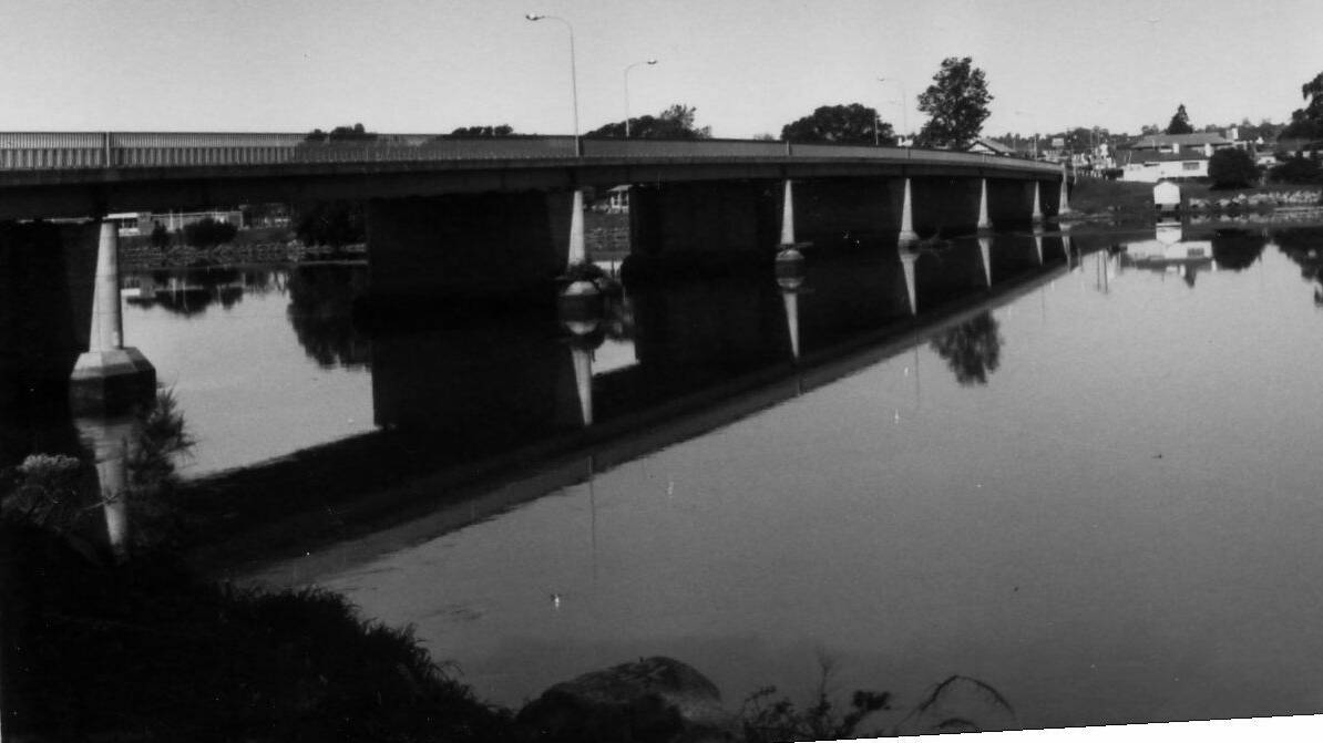 The current and fourth bridge – 892 feet long with handrails on the foot paths – was opened on December 9,1966. Transfield Pty Ltd won the contract to build the bridge for £225, 000.  
