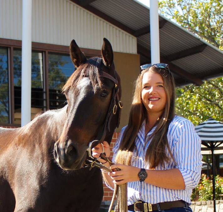 Jessica Afflick has a lifetime with horses: “I’ve grown up around horses. I actually had a pony waiting for me when I born”. Now she is the state winner for the Young Judges competition at the Sydney Royal Easter Show.