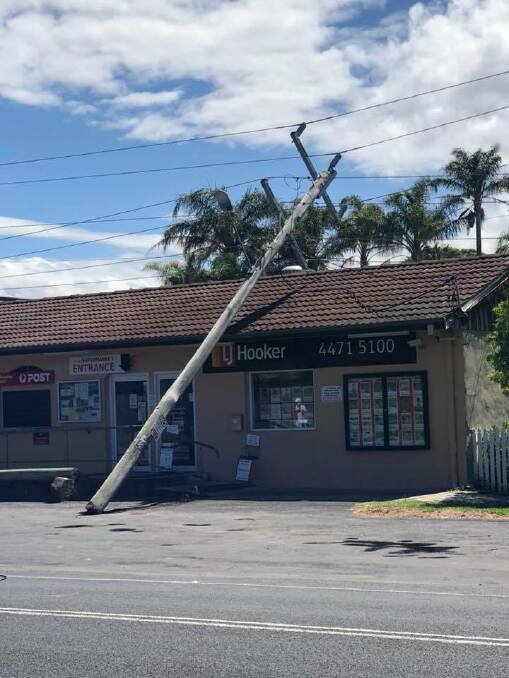 Close to 2000 homes were without electricity on Sunday afternoon after a car hit a power pole in Broulee. Photo: Natalie Greenway.
