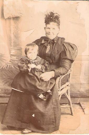 100 years ago: Ruth Nelmes and granddaughter Ruth Tyson 1899