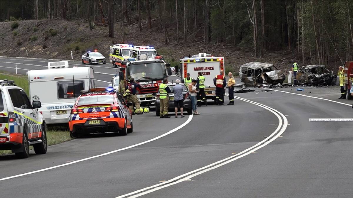 Emergency crews respond to the Boxing Day tragedy. Picture: TNV.