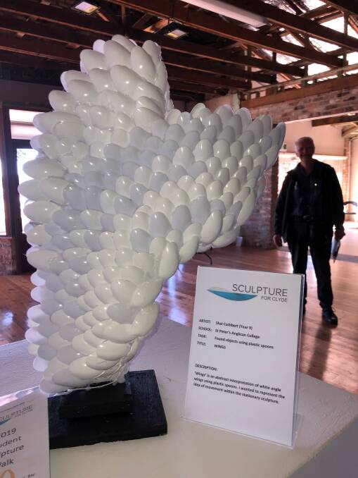 Sculptor Paul Dimmer judging the 2019 Student Sculpture Prize won by Shai Cuthbert from St Peters Anglican College for her artwork, "Wings".
