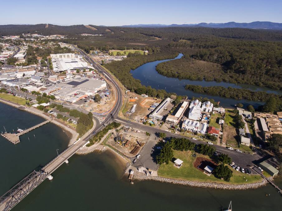 A view of the Clyde River southern foreshore showing piling for pier 5 and major underbore works in Batemans Bay.