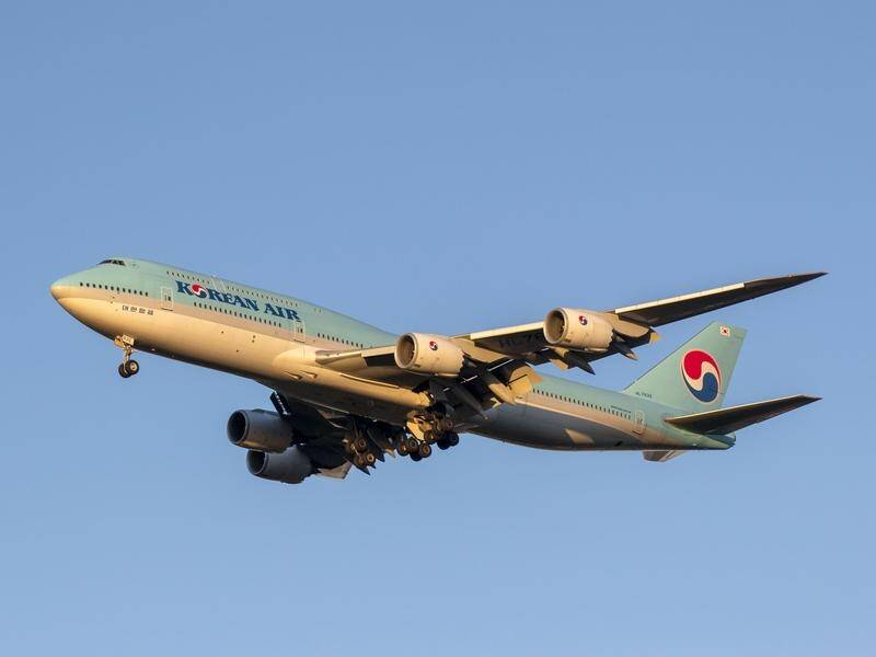 Korean Air will remove food that contains peanuts from in-flight meals within weeks.