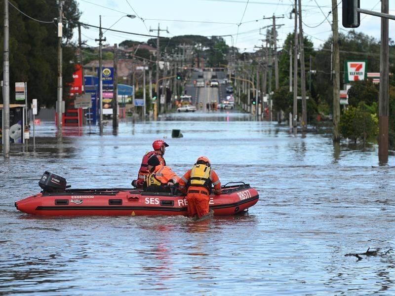 Councils are still grappling with the cost of recovery from flooding along the Maribyrnong in 2022. (Erik Anderson/AAP PHOTOS)