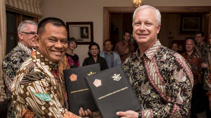 Happier times: Indonesian Army Chief of Staff, General Gatot Nurmantyo and Australian Defence chief Air Marshal Mark Binskin after signing a statement on defence co-operation in October.  Photo: Defence Department 