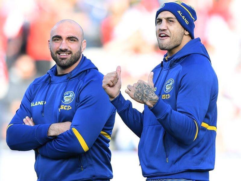 Blake Ferguson (r) has recovered from his knee infection and will return to NRL action next week.