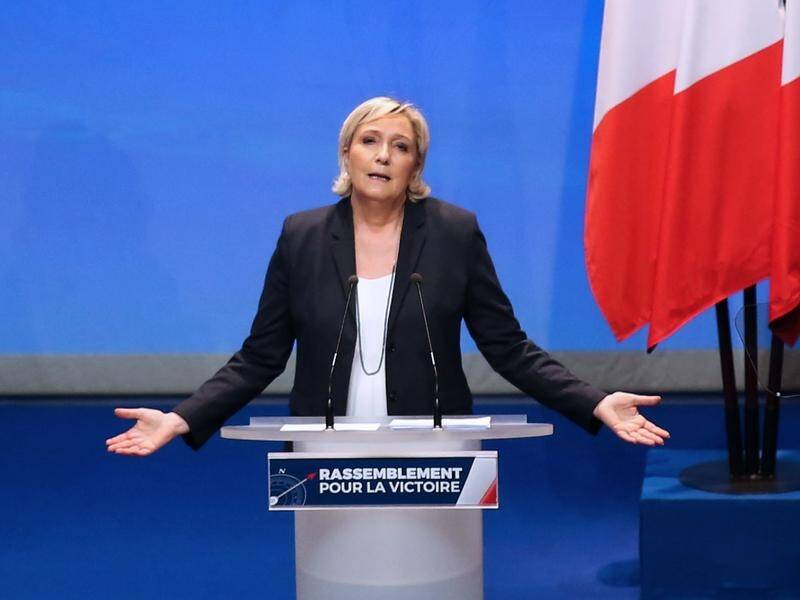 Far right leader Marine Le Pen has been told by a French court to undergo a psychiatric evaluation.