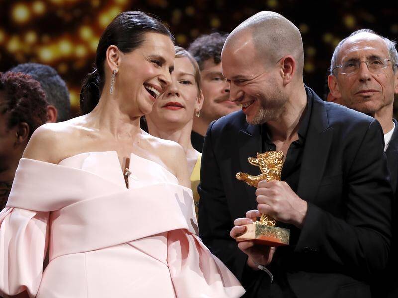 Israeli director Nadav Lapid has won the Golden Bear for Best Film at the Berlin Film Festival.